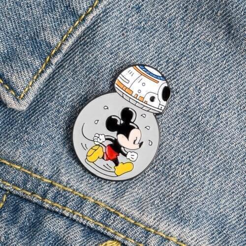 Film Star robot wars Mickei mouse Enamel Brooch for Woman Badge Shirt Enamel Pin Brooches for Men Metal Pin Jewelry Accesorios