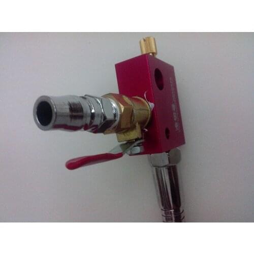 Spray cutting coolant sprayer