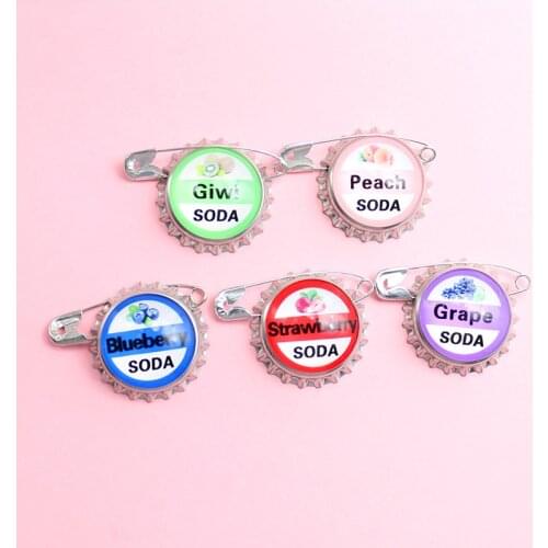 Bottle cap Lapel Pin peach Grape strawberry kiwifruit Blueberry bottle cap Brooch Fruit soda Metal needle Badge Pins kids gifts
