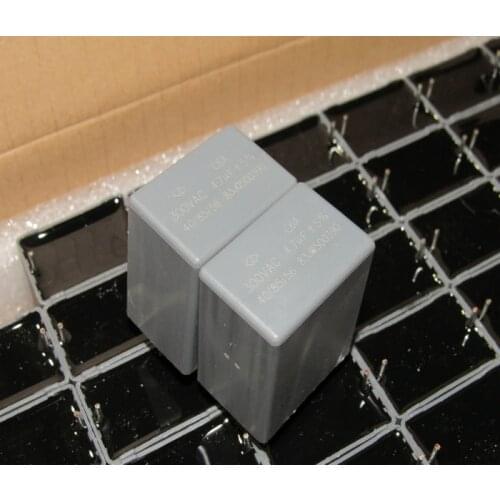 Original box GD Farah C6AQ1475JB30550 300V4.7UF 300VAC inverter film capacitor