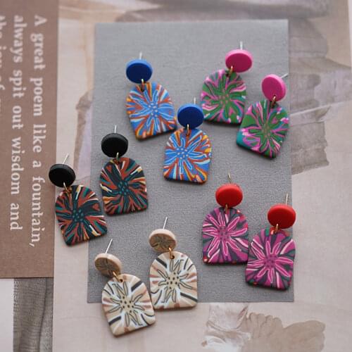 Trendy Earthy Color Mold Hoop Abstract Handmade Polymer Clay Braided Pattern Earrings Dangle Sets For Elegant Women Jewelry 2021