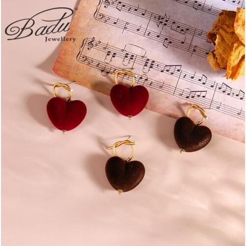 Badu 2021 New Winter Womens Flocking Stud Earrings Fashion Jewelry Metal Eardrop Sweet Heart Girl Party Gift Ear Jewelry