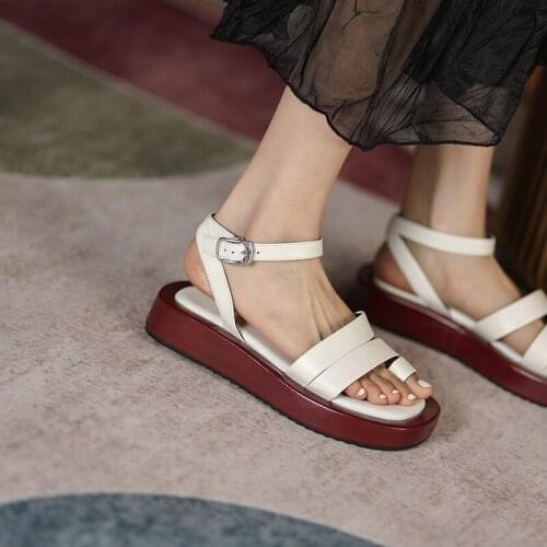 QZYERAI Summer Hot Sell Genuine Leather Women Sandals Roman Beach Party Shoes Sandals