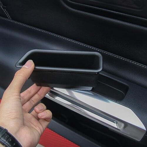 High Quality Convenient Door Armrests Center Armrest Storage Box For Ford Mustang 2015 16 17 2018 AAA027