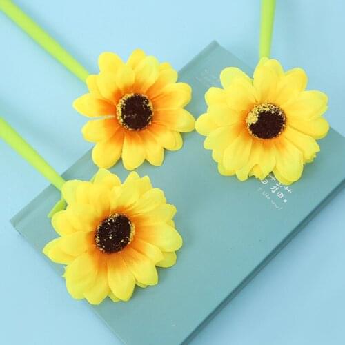 16PCS Korean Stationery Creative Sunflower Gel Pen Plastic Cloth Soft Rubber Simulation Sunflower Water Pen Office Accessories