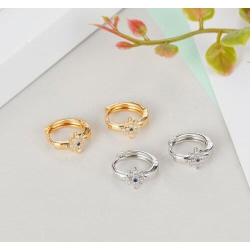WTLTC Delicate Zircon Star Hoop Earrings for Women 1.5cm Small Charms Hoops Earrings Simple Starburst Huggies Earrings Jewelry