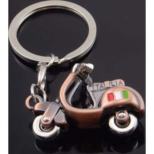 Keychain Scooter Motorcycle 3D Metal Keyring For 125 Honda Suzuki Key Holder Accessories