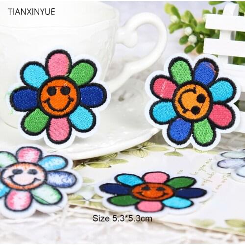 20pcs/lot Sunflower patches colorful flowers embroidered Iron On cartoon Patches garment Appliques DIY accessory Free Shipping