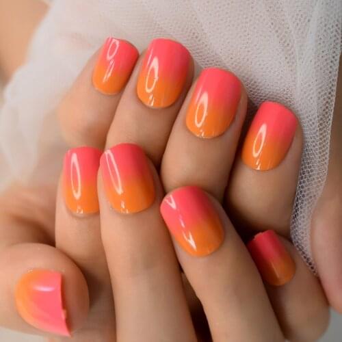 Short Glossy Orange Pink Ombre French Fake Nails Squoval Square UV False Press on Nails for Girl Full Cover Wear Nail Art Tips