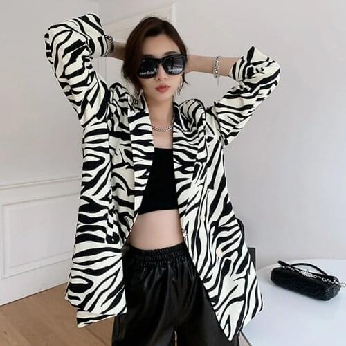 Vintage Women Zebra Pattern Loose Blazer New Turndown Collar Long Sleeve Female Suit Jacket Spring Autumn 2021 Korean Fashion