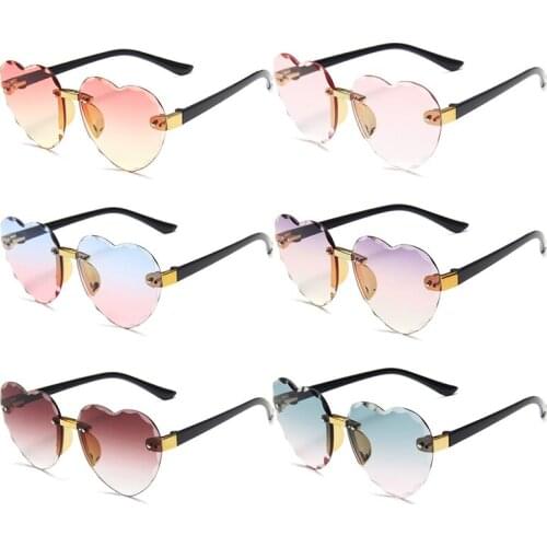 7 Colors Childrens Cute Sun Protection Glasses Love-Heart Shape Lens Sunglasses Colorful Eye-wear Shades For Baby Kids Gift