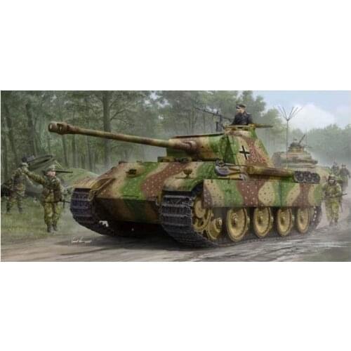 Hobbyboss model 84551 1/35 Scale Model Kit Fighting Vehicle Series German Army German Medium Tank