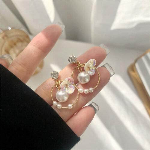 Han Edition Stud Earrings Fashion Imitation Pearl Geometric Shape Of Hollow Out Flower Pendant Earrings Female Cute Jewelry Gift