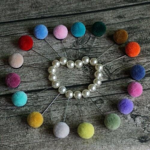 New coming Wool Ball Pins badges A Set 20 colors Brooches Woman Girl cute Sweater Brooch Accessories
