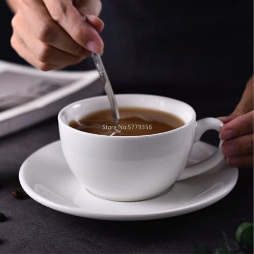 Simple White Creative Simple Coffee Cup and Saucer Set High Quality Ceramic Cup Tableware Heat-resistant Coffee Cup