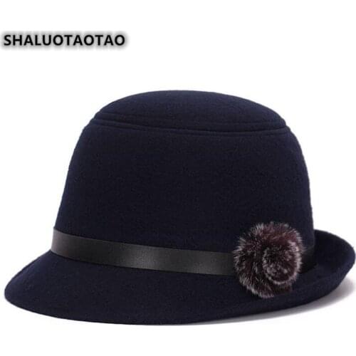 SHALUOTAOTAO Women's Hats With Pompoms