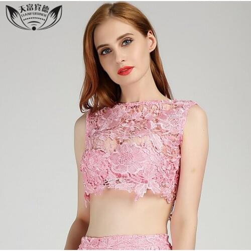 2018 Summer Fashion Women Tank Tops Hollow Out Design Pink Sexy Ladies Clothes Female Lace Tops For Party Club