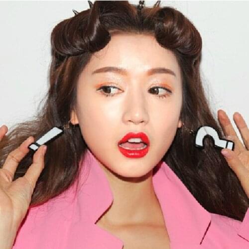 Hip hop Personality Asymmetric Pendant Earring Question mark Exclamation point Drop Earrings Women Fashion Party Jewelry