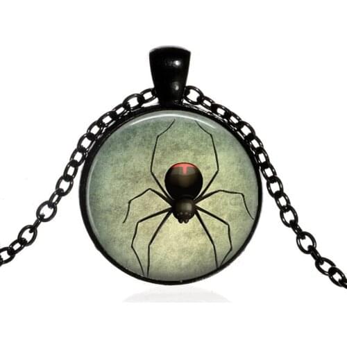 Vintage design insect Gothic spider pendant chain Glass necklace redback spider black widow women men necklace jewelry