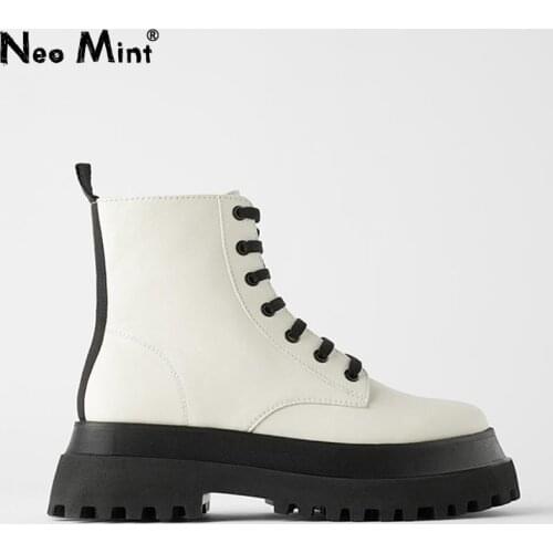 Brand Designer Women White Platform Boots 2020 Chunky Heels Warm Fur Winter Ankle Boots for Women Stylish Side Zip Shoes Woman