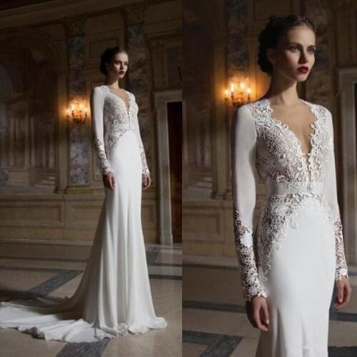 2019 New Lace Mermaid Wedding Dresses Plunging V Neck Hollow Back Long Sleeves Sweep Train Custom Made Bridal Gowns