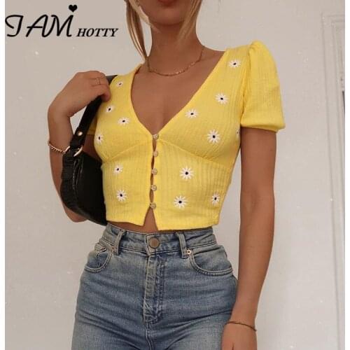 IAMHOTTY Floral Embroidery Basic V Neck Harajuku Tshirt Women Short Sleeve Casual Elegant Sweet T-shirt Femme Cute Korean Tops