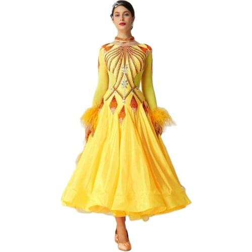 B-2084 High-end Modern Competition Dance Dresses International Standard Yellow Ballroom Dress With Ostrich Feather For Sale
