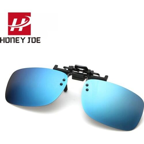 Mens Polarized Clip On Flip Up Sunglasses Womens Shades Clip for Myopia Glasses Driving Fishing Outdoor Holiday Eyewear UV400