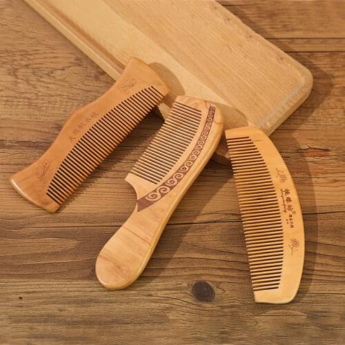 Pheaya Wooden Combs