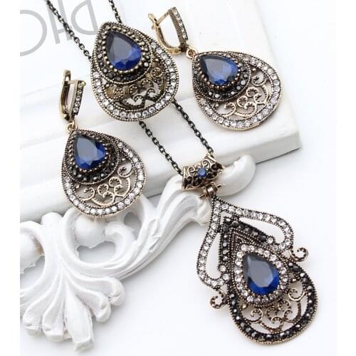 Vintage Turkey Resin Jewelry Sets Women Hollow Drop Earring Flower Pendant Palm Leaf Pattern Ring Antique Gold Royal Bijoux Gift