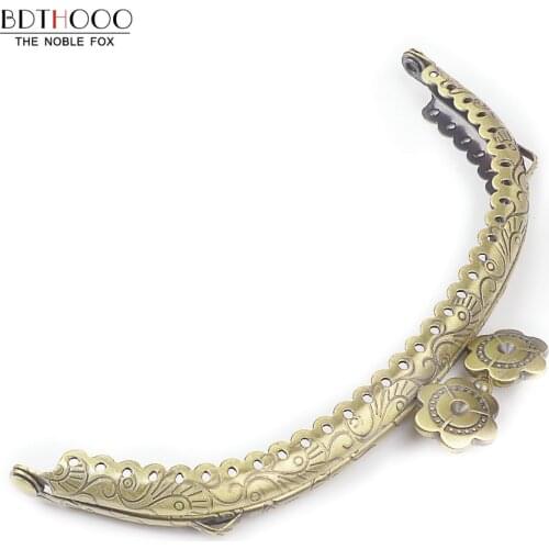 12.5cm Arch Metal Purse Frame Handle for Clutch Bag Handbag Accessories Making Kiss Clasp Lock Antique Bronze Tone Bags Hardware