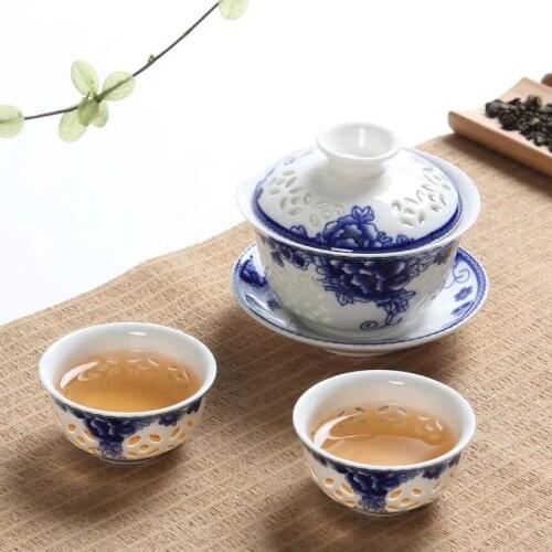 Jingdezhen Blue and White Porcelain Gaiwan Ceramic Tea Set Including 1 Teapot + 2 Cups Creative Office Teacup Kung Fu Kettle