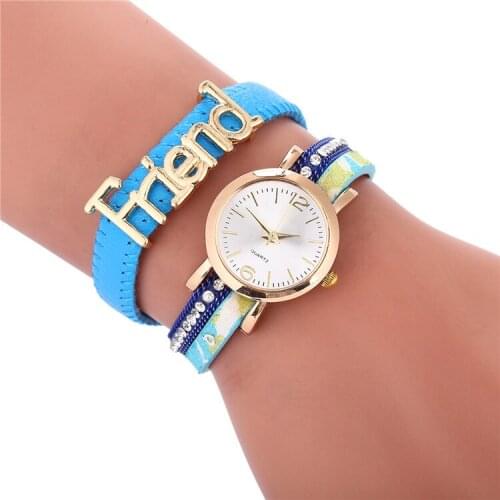 Wholesale Women Fashion Women Wristwatch Hot Sale Friend Hand Strap Starfish Pendant Retro Friend Quartz Watch 919569