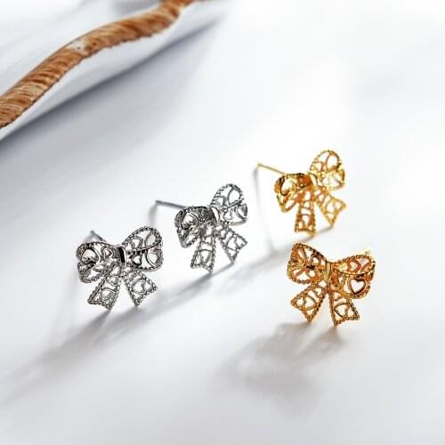 Retro Bohemian Style Hollow Out Love Heart Bow Stud Earring Charm Women Gilded Body Piercing Earring Fashion Women Party Jewelry