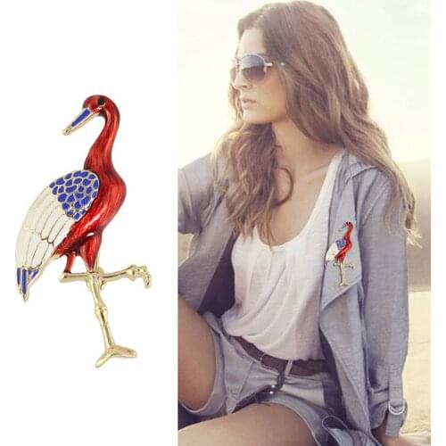 1 PCS fashion flamingo Icon Free Shipping metal Pin Badge Cartoon Icons Backpack Decoration Badges