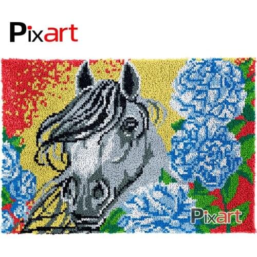 Latch Hook Rug Horse in Flowers Crocheting Tapestry Kits DIY Carpet Rug Chunky Yarn Needlework Knitted Floor Mat Hobby & Crafts