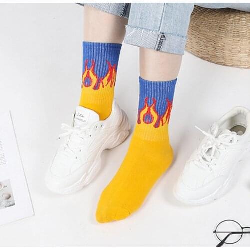 Hip Hop Harajuku Socks Unisex Flame Black White Yellow Fire Sokken Novelty Skateboard Calceines Mujer Street Skarpetki Socks