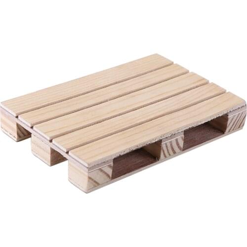 Simulation Forklift Truck Wooden Pallet with Sufficient Durability and Ruggedness for Axial SCX10 1/10 RC 4WD Crawler Car