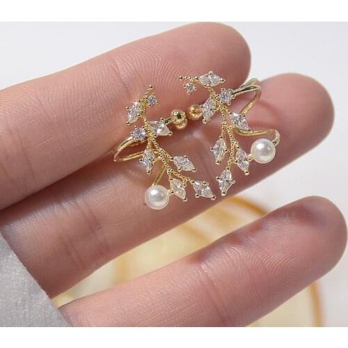 Luxury Cubic Zircon CZ Leaves Clip Earrings for Women Japanese&Korea New Style 14K Gold Plated Pearl Earrings Cuff