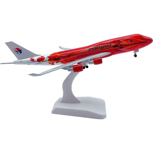 20cm Aircraft Malaysia Boeing 747 with Landing Gear B747 Alloy Plane Model Toys Decoration Children Kids Gift for Collection