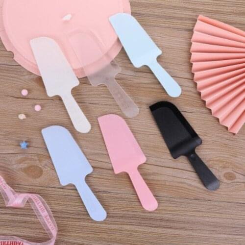 5pcs/set Pastry Cake Cutter Plastic Birthday Cake Tool Knife Pizza Fondant Tools Butter Knife Multiduty