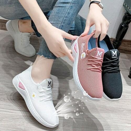 2021 Feminino Fashion Lace-Up Black Sport Shoes For Women Sneakers Light Flat Tennis Woman Shoes Outdoor Gym zapatos de mujer