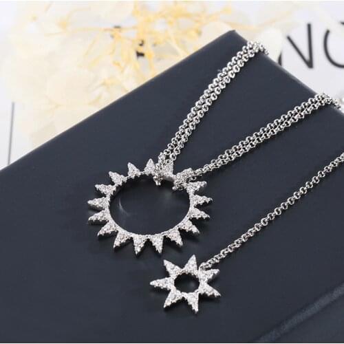 Fashion Adjust Chain Short Necklace Female Gear Sun Shape Jewelry Ins Style Luxury Choker Necklaces Birthday Gift Zk30
