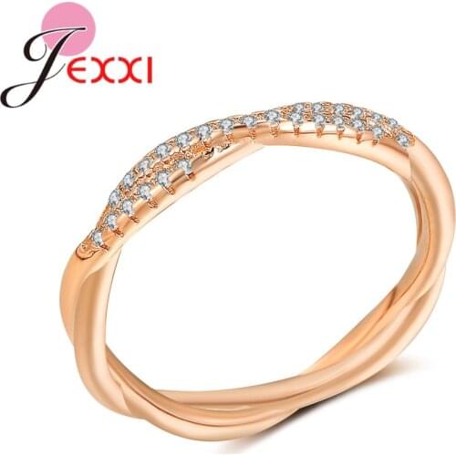 Simple Trendy Christmas Gifts for Girls Wife Twisted Design Fashion Rose Gold Austrian CZ Crystal Women Finger Rings