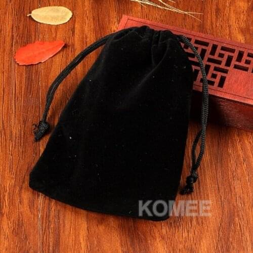 50pcs/lot 15x20cm Wholesale Large Velvet Gift Bag Cellphone Packaging Bags for Christmas Gifts Jewelry Cosmetic Candy Storage