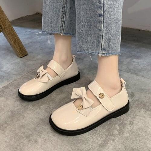 Lolita Shoes Patent Leather Mary Janes Shoes Round Toe Casual Shoe Bowtie Button Women Flats Spring Autumn zapatos mujer 8894G