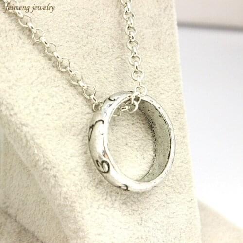 Hot Sales Movie Jewelry City Of Bones Pendant Necklace Round Lovers' Necklace Wholesale Factory Direct Sales