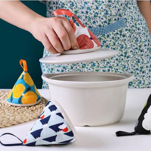 Vacclo Aprons And Potholders