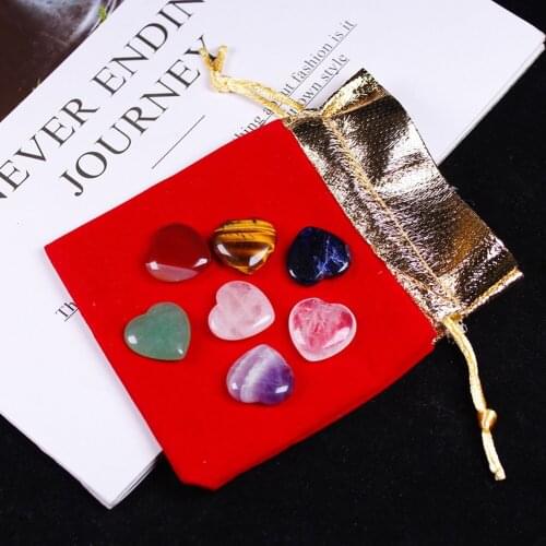 Natural 7 Chakra Stones and Crystals Set Healing Heart-Shaped Tumbled Quartz Gem Reiki Supplies