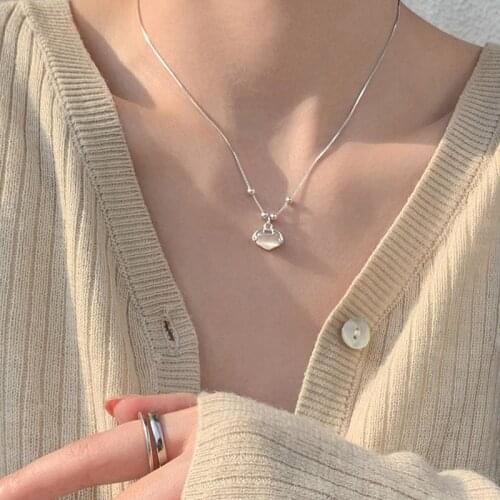 Ruyi Peace Lock Pendant Necklace Design Sense Small Female Clavicle Chain Light Luxury High-end Sense